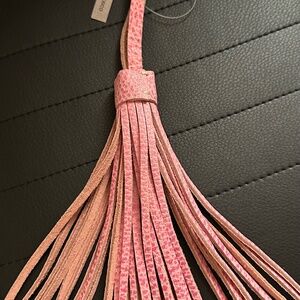 New Portland Leather Jumbo tassel 🦄 Bubblegum